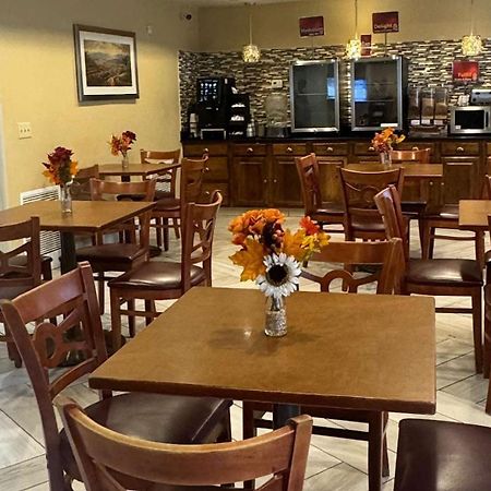 Best Western Plus Hannaford Inn & Suites Kenwood Exteriér fotografie