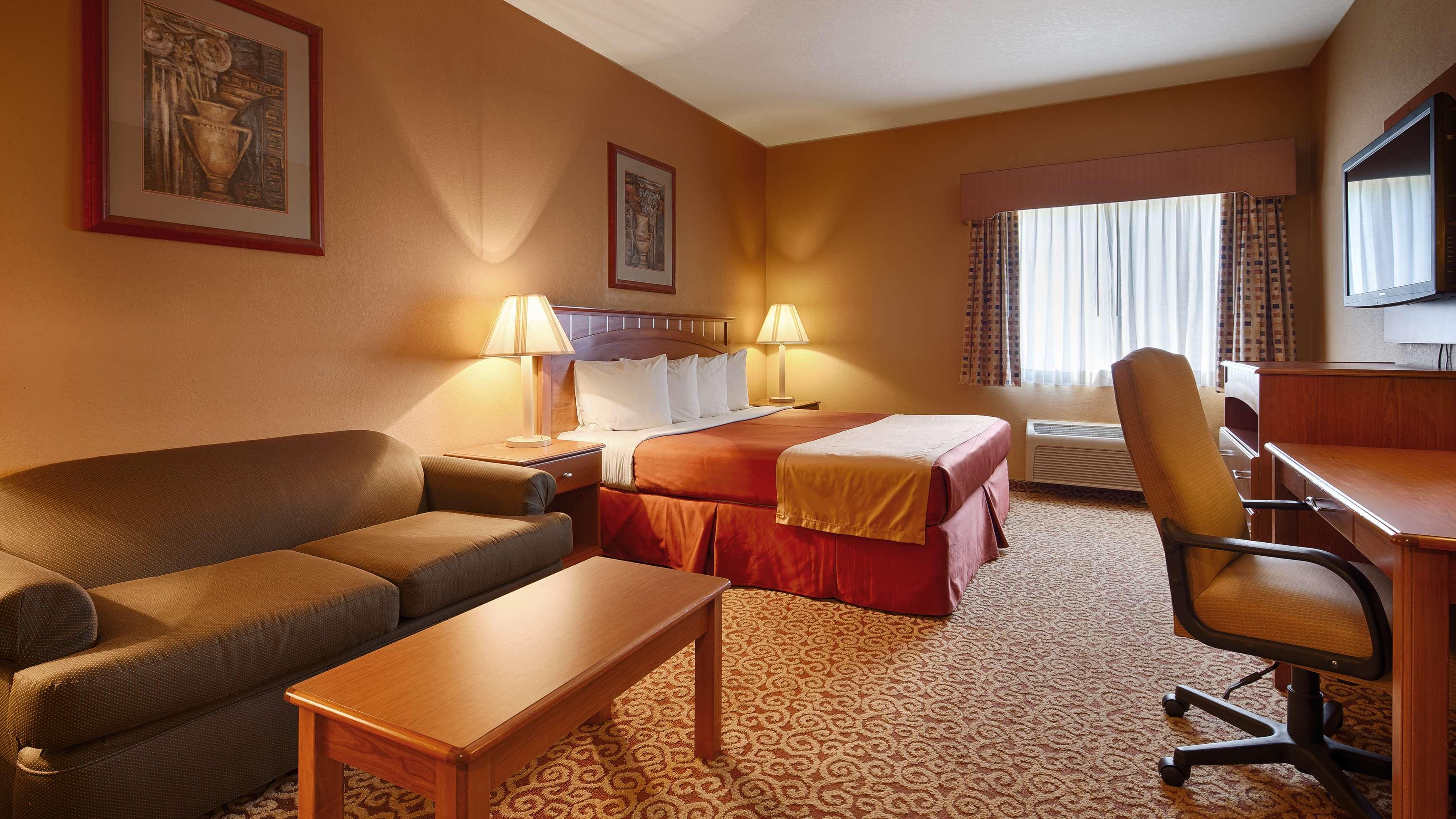 Best Western Plus Hannaford Inn & Suites Kenwood Exteriér fotografie