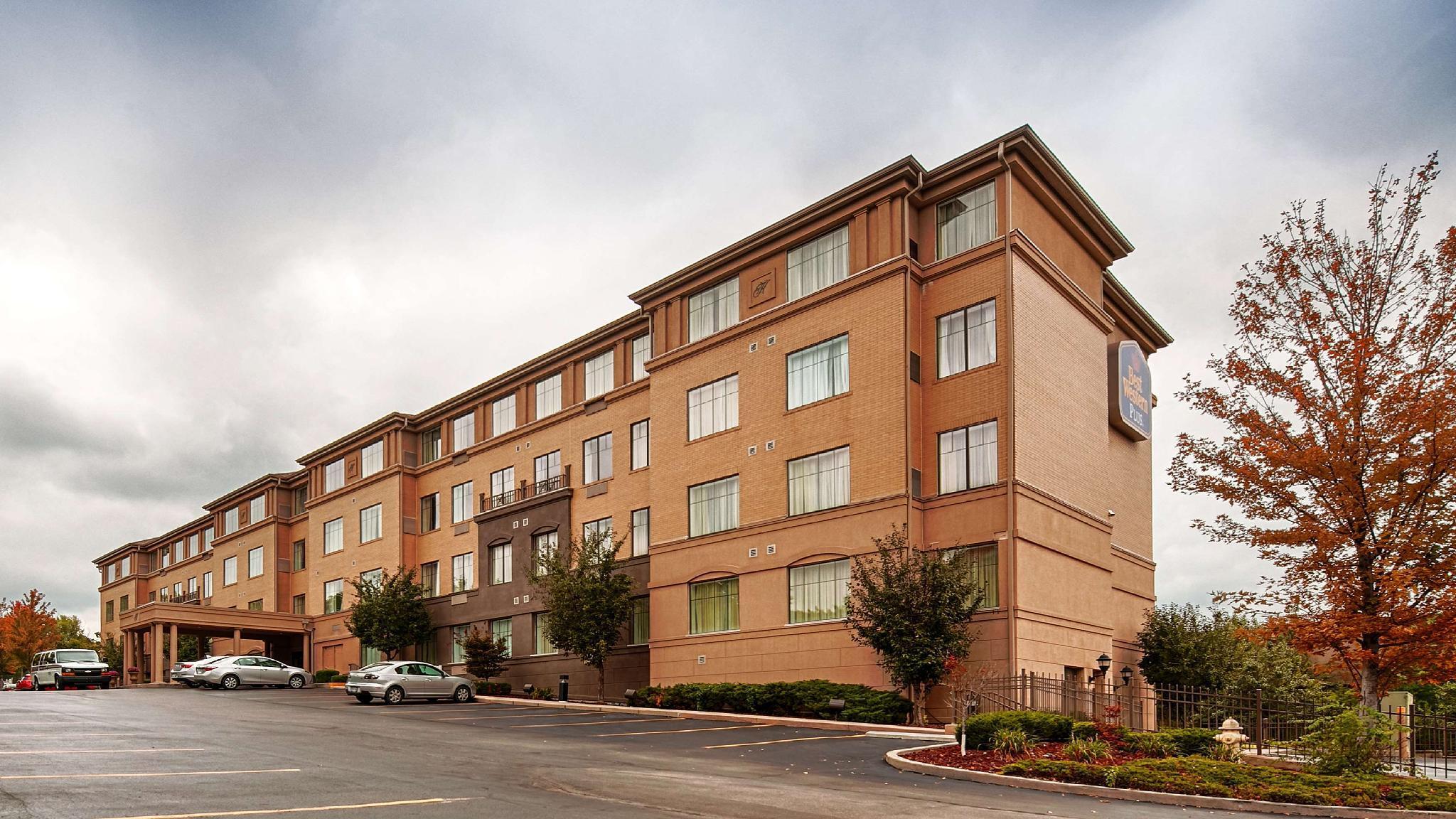Best Western Plus Hannaford Inn & Suites Kenwood Exteriér fotografie